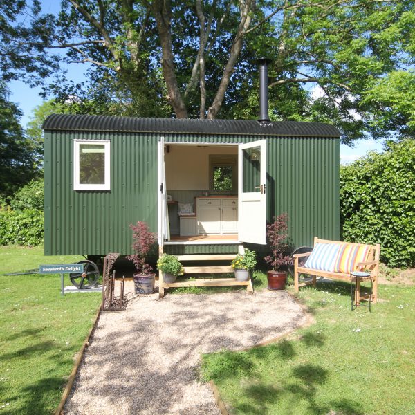 Halfway Bridge Shepherd Hut